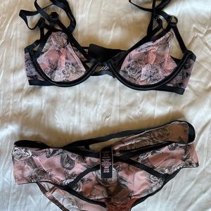 Victoria Secret bra set